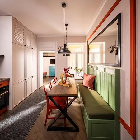 5 Vintage Hostel Sofya