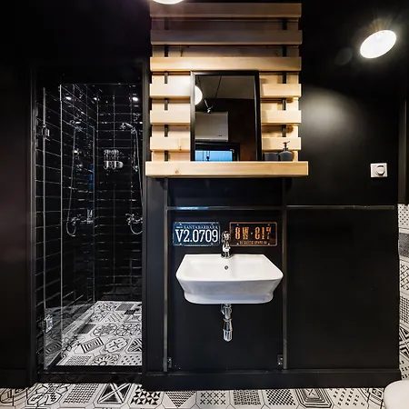 5 Vintage *