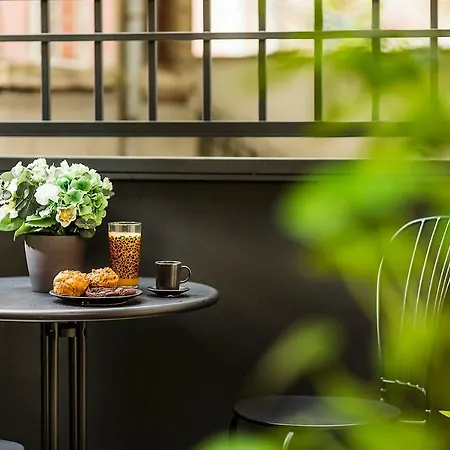 5 Vintage Hostel Sofya