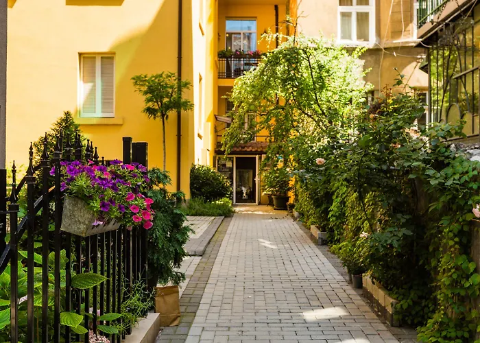 5 Vintage Albergue *