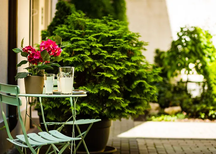 5 Vintage Albergue *