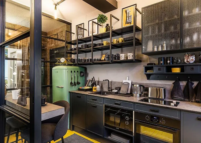 5 Vintage Σόφια