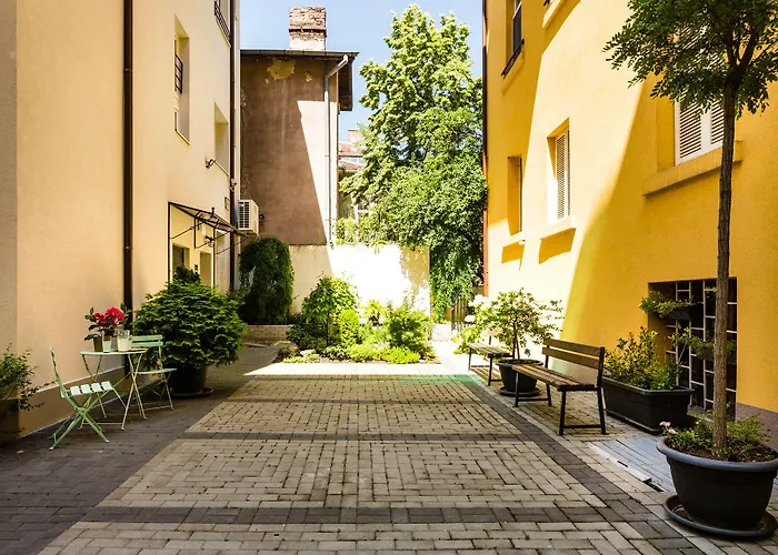 5 Vintage Hostel Sofie